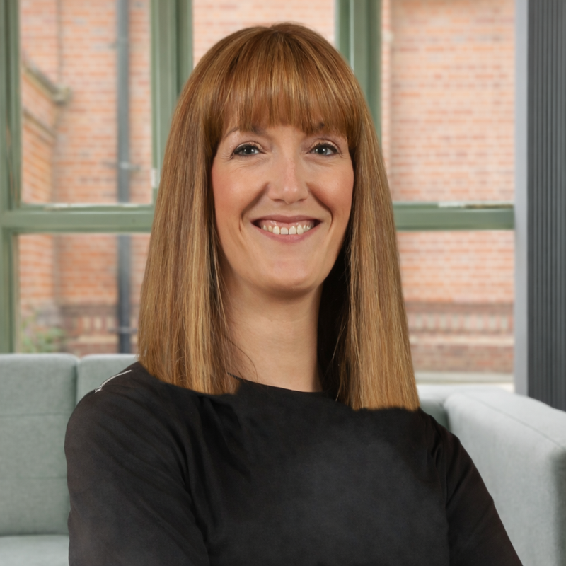 Dr Victoria Nesbitt