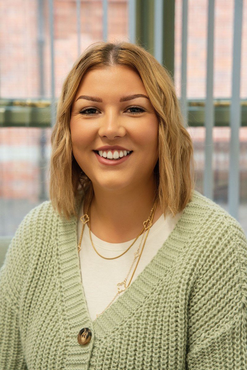 Sian Sharp